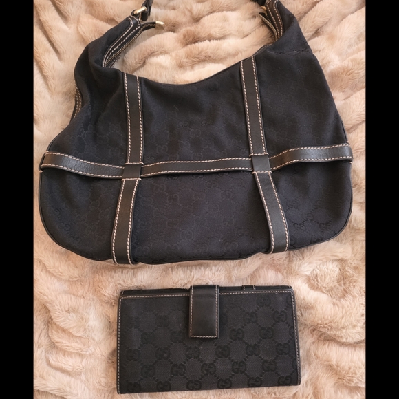 Gucci Black Canvas GG Shoulder Bag + Matching Wallet Set - Picture 2 of 7
